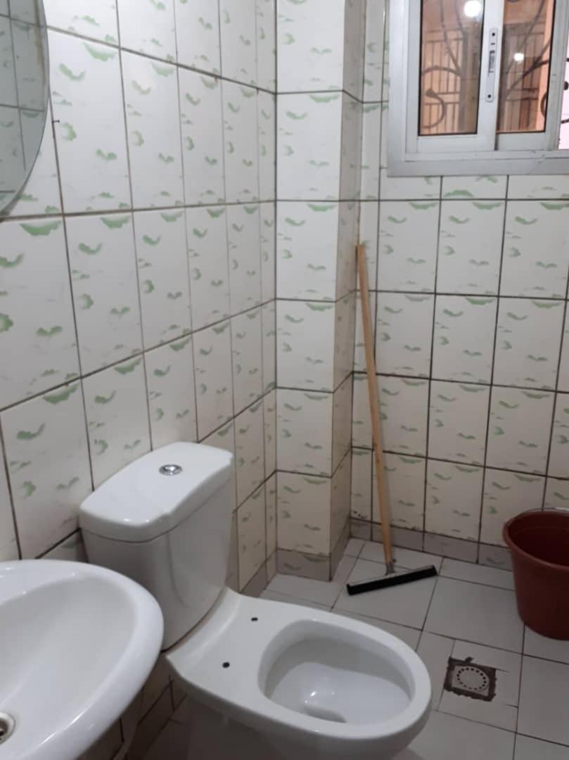 Signorile Jo 2 Apartment Yaoundé Екстериор снимка